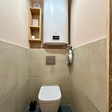 Apartment Homency - L'expression E22 *