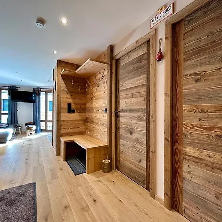 Apartment Homency - L'expression E22